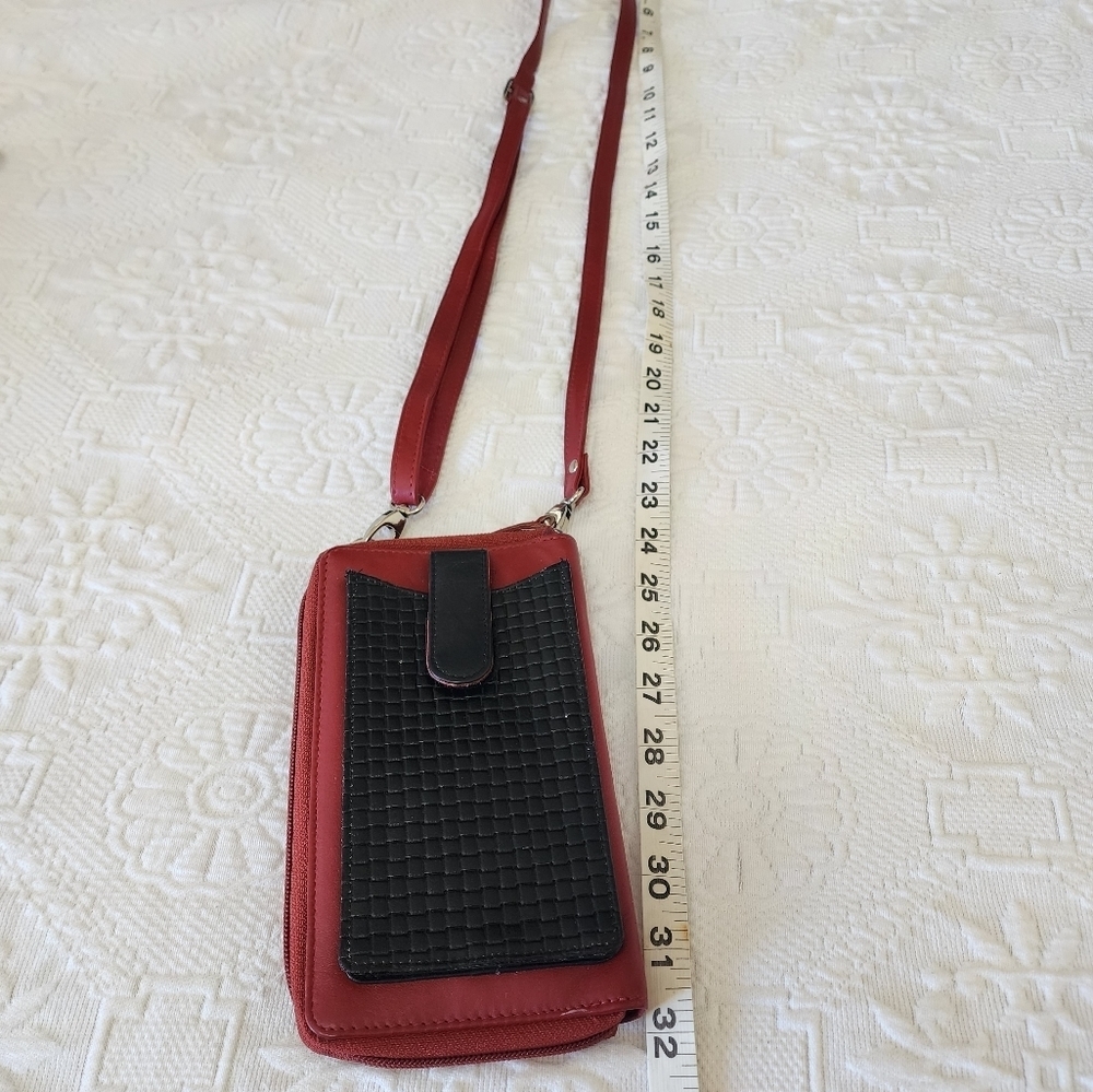 Leather Wallet With Sholder Strap Compact Red & Black Phone Holder - Picture 6 of 8